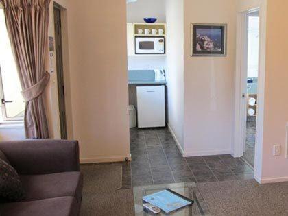 Whanganui Hotel | Riverview Motel