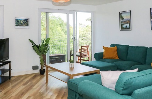 Murthly Apartment | RIVERVIEW RETREAT, pet friendly in Blairgowrie