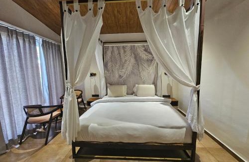 Rajpipla Resort | RiverView Tent Resort