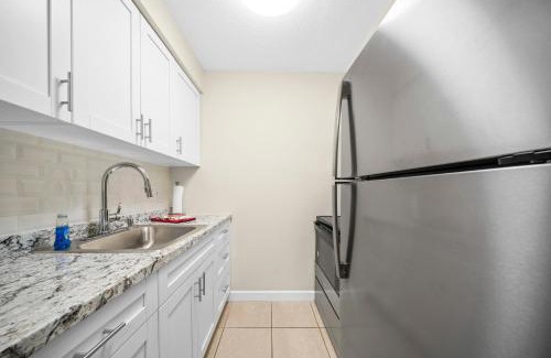Jensen Beach Apartment | Riverwatch Apartments By Lowkl