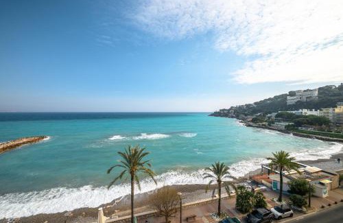 Roquebrune-Cap-Martin Apartment | Rives d'or 2, Beautiful beachfront studio, beach access, AC