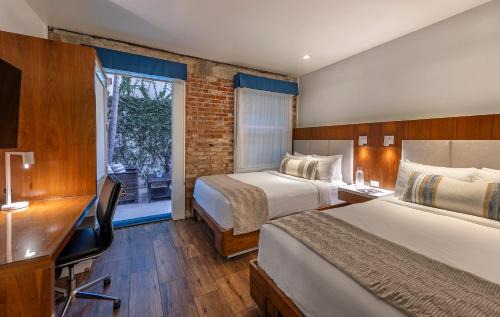 Lower State Hotel | Riviera Beach House