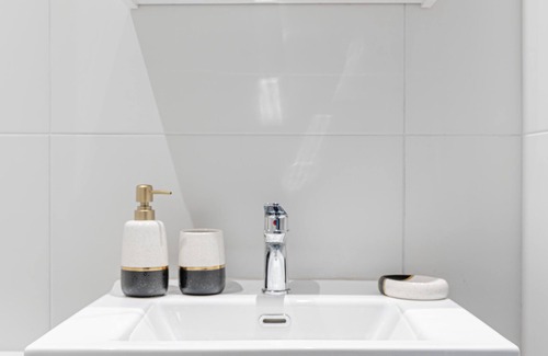 Glyfada Apartment | Riviera Eclipse Alsous