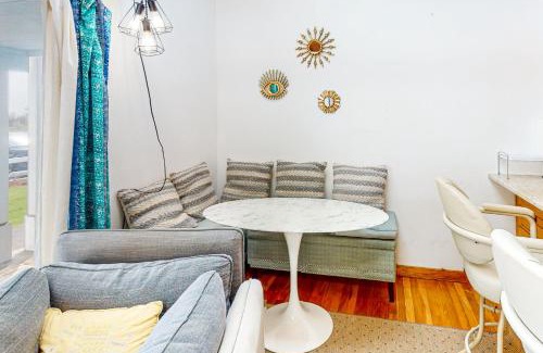 Chatham Apartment | Riviera Sunset