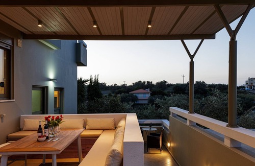 Agia Triada Villa | "Rizes Villa" with Private Heated Pool