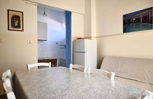 Senigallia Apartment | RM02 - Senigallia, three-room apartment facing the sea with parking space