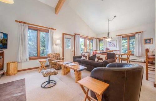 Teton Village Apartment | RMR: Rendezvous A5 Condo in Teton Village