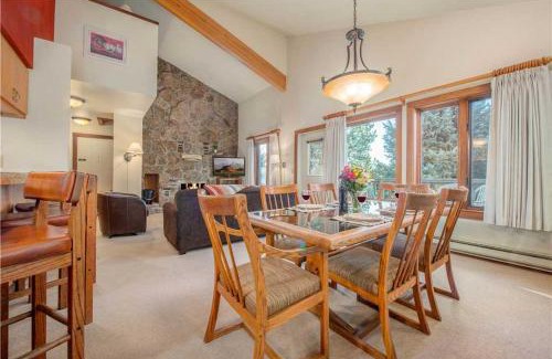 Teton Village Apartment | RMR: Rendezvous A5 Condo in Teton Village
