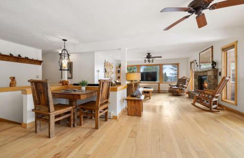 Teton Village House | RMR: Three Bear Tracks Home in Teton Village