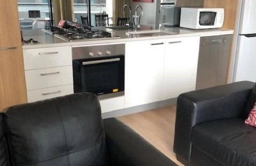 Adelaide Central Business District Apartment | RNR on Franklin-Triple Room with Balcony