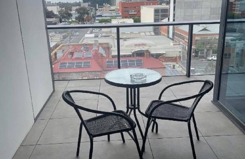 Adelaide Central Business District Apartment | RNR on Franklin-Triple Room with Balcony