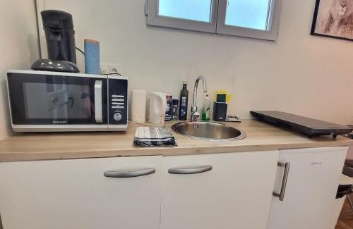Chelles Apartment | Road Stop Studio *Paris*Disney*Gare*