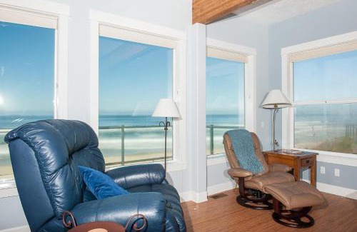 Roads End House | Roads End Light House