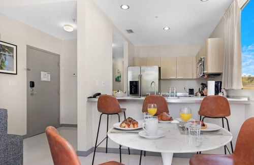 Brickell House | Roami at Habitat Brickell | Pool + Balcony | 1 Bed