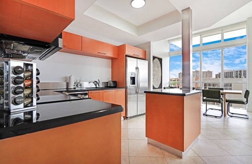 Sunny Isles Beach Apartment | Roami at Sunny Isles