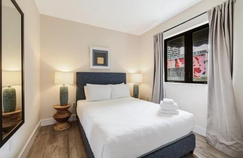 Midtown Apartment | Roami at The Palace