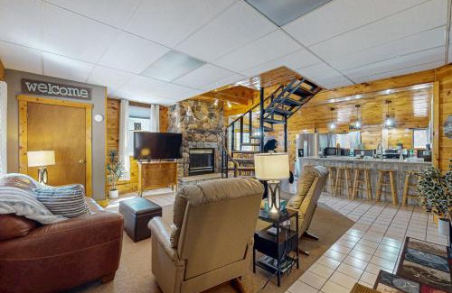 St Germain House | Roaming Deer Cottage