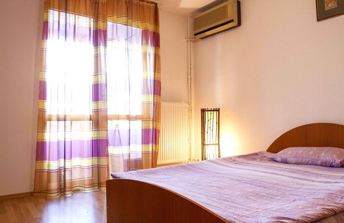 Gara de Nord Apartment | Robbie`s Exciting Offer- Studio Victoriei