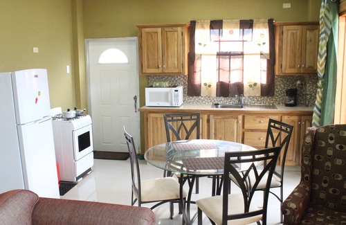 Black Rock Apartment | Robbie's Place Tobago