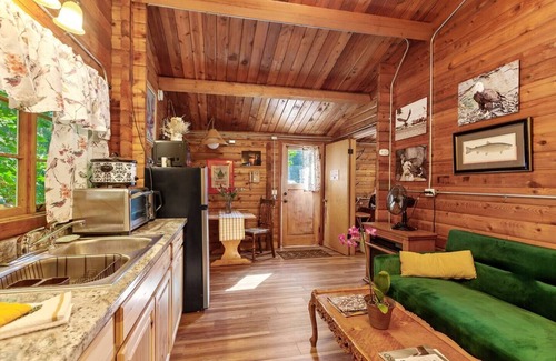 Bayview House | Robins Nest Bungalow