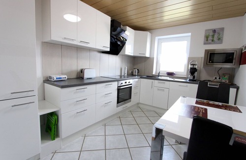 Balve Apartment | ROBINSON dream holiday apartment - modern&quiet -in the adventure & culture area