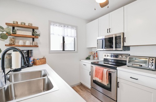 Lake Ozark Condo | Robinwood Lake Therapy