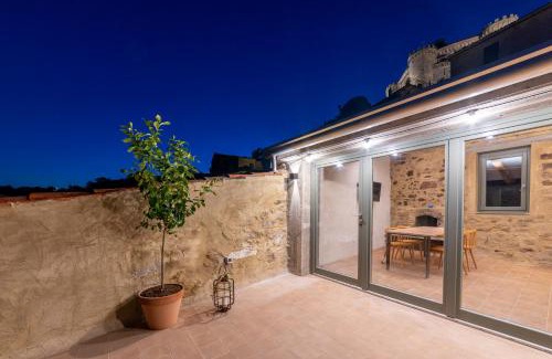 Lustra Apartment | Rocha Suites