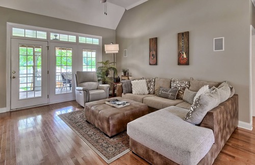 Chapin House | Rock and Reel Lake Murray house with private dock