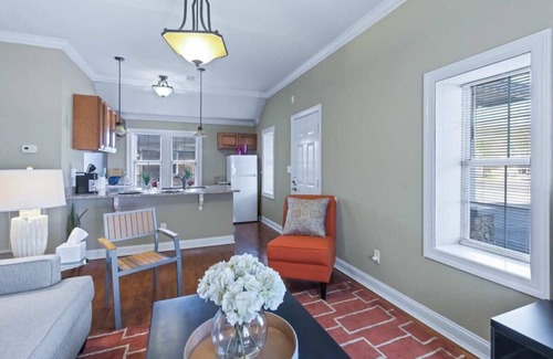 Red Bank House | Rock House with free wifi, parking, & cozy space!