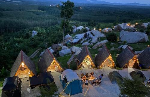 Gurun Resort | Rock Village