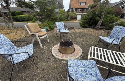 Seaside House | RockAway Cove