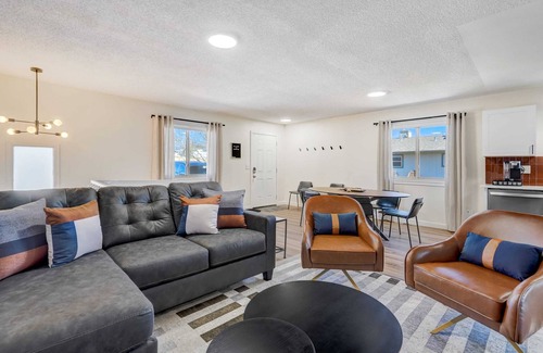 West Colorado Springs House | Rockies Royale! Poker Table, Hot Tub & Fire Pit