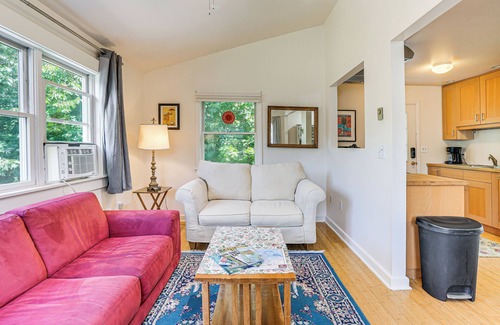 Rockport Apartment | Rockport Retreat: 1 Mi to Halibut Point State Park
