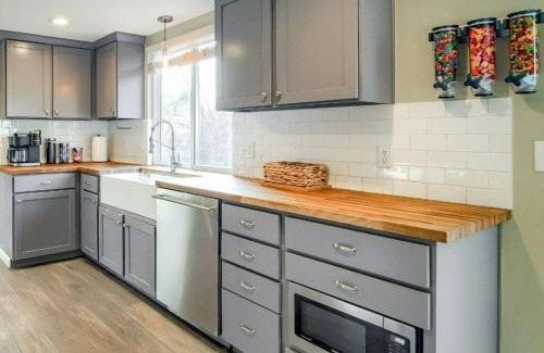 Ralston Valley House | Rocky Mountain Home w/EPIC Bar & Game Rooms 5BR/4