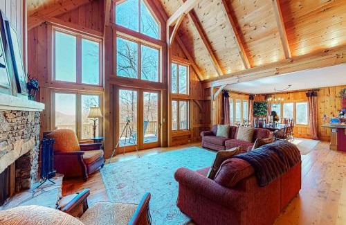 Sapphire House | Rocky Top Retreat