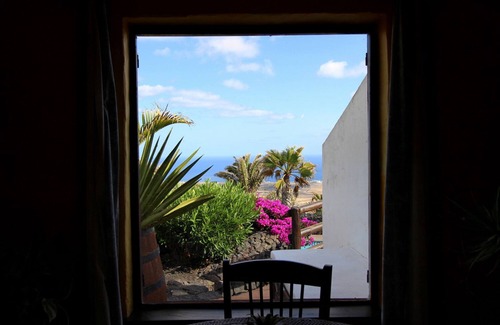 La Asomada House | Roco II - great apartment in finca with pool, huge garden, WIFI, children's playground