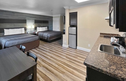 Clovis Hotel | Rodeo Lodge