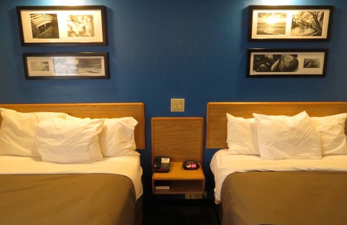 Austell Hotel | Rodeway Inn At Six Flags