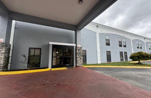 Graysville Hotel | Rodeway Inn Chattanooga Hamilton Place