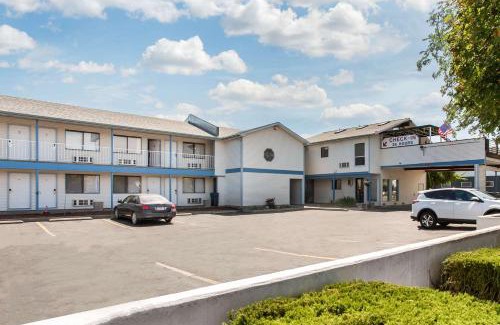 Coeur d'Alene Hotel | Rodeway Inn Coeur d'Alene