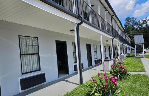 Hattiesburg Hotel | Rodeway Inn Hattiesburg North