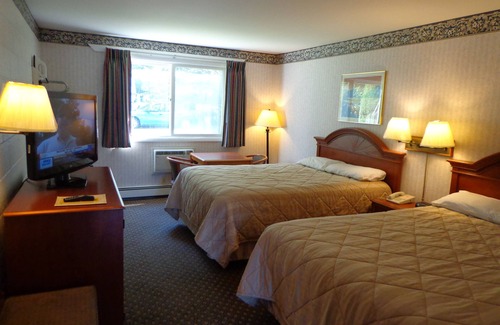 Milford Hotel | Rodeway Inn Milford - I-84