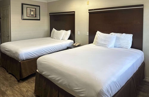 National City Hotel | Rodeway Inn National City San Diego South