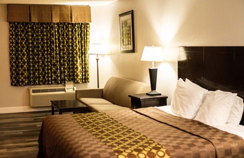 Central City Hotel | Rodeway Inn & Suites Corpus Christi Northwest