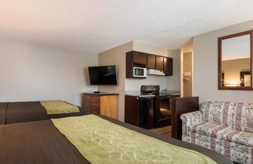 Cedar Hills Hotel | Rodeway Inn & Suites Portland West - Beaverton