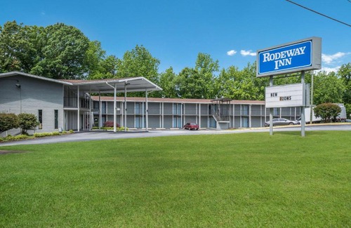 Northlake Hotel | Rodeway Inn