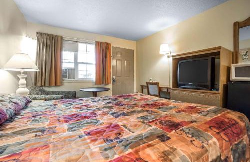 La Grande Hotel | Rodeway Inn