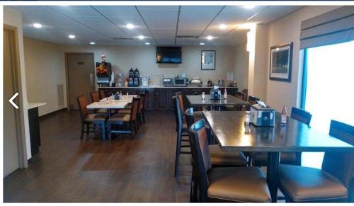 Lynchburg Hotel | Rodeway Inn