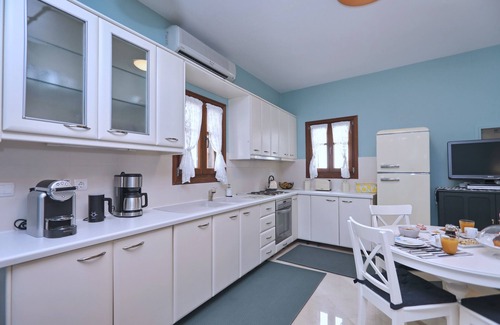Skopelos House | Rodianna Beautiful House
