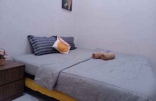 Jenjarom House | ROHANA'S HOMESTAY